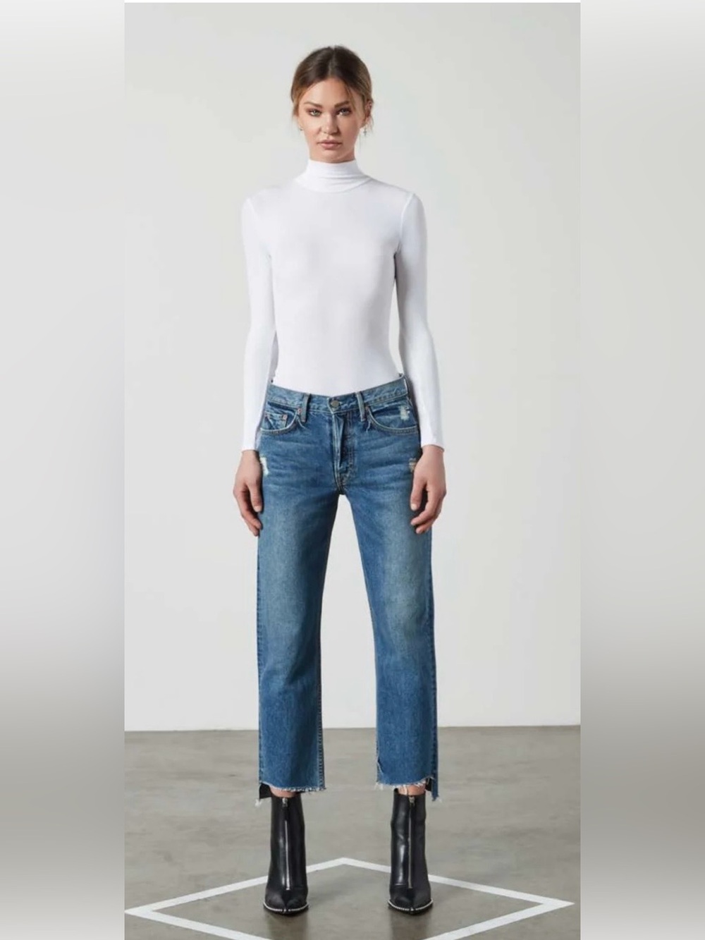 GRLFRND Helena High-Rise Straight Leg Crop Jeans Close To You Raw Hem Sz 27